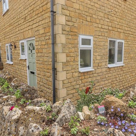The Cornerstone Villa Cheltenham Exterior foto